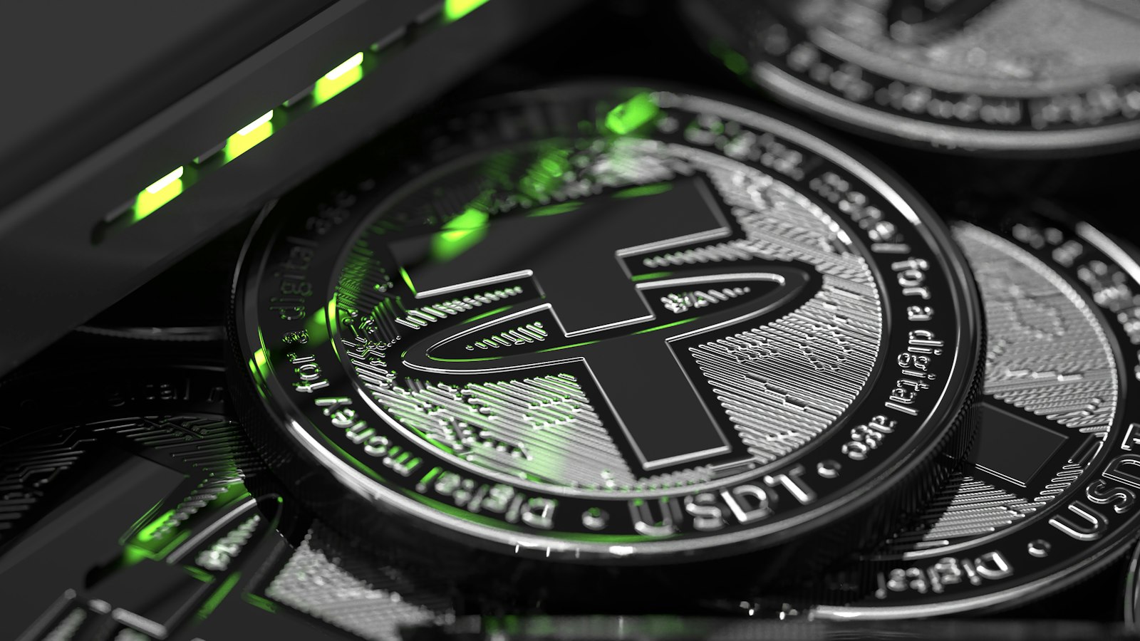 سکه‌های تتر (USDT) — عکس از DrawKit Illustrations در Unsplash